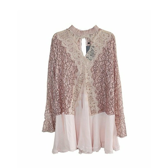 🌟🖤HP🖤 Blush Lace Tunic - Picture 4 of 6